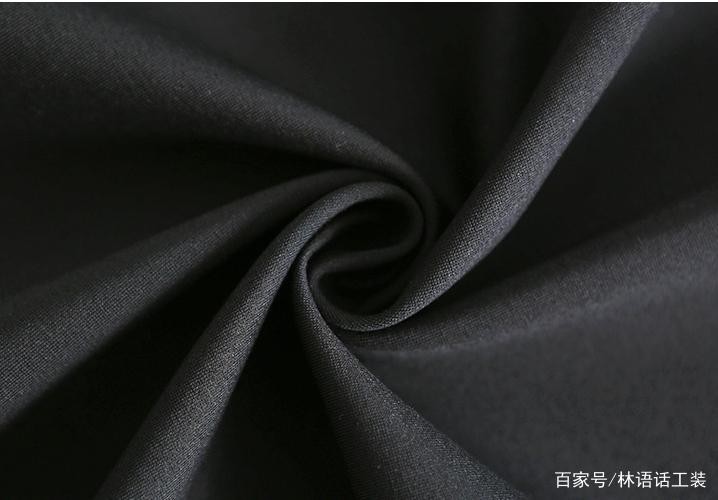 洛阳欢乐教育集团校服定制案例